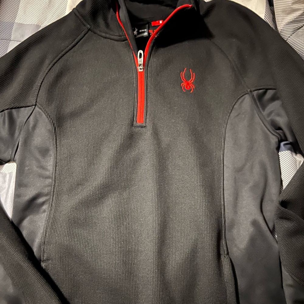 Spyder pullover, half zip size Med